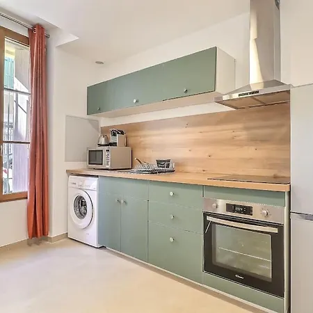 De 70m2 En Rdc A 6 Mn A Pied Des Monuments